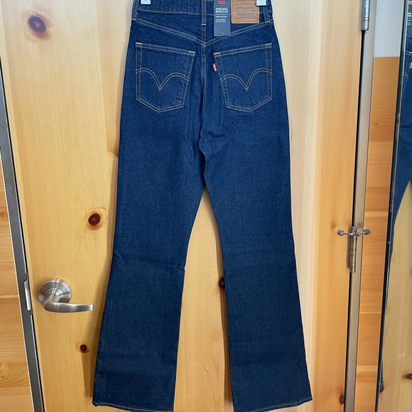 Levi's Ribcage Bootcut Women's Jeans - Picture 8 of 8